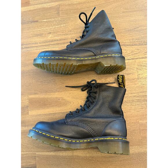 Dr. Martens1460 Pascal 8 Eye Boots in Virginia Leather Size 7L/6M - Picture 4 of 10